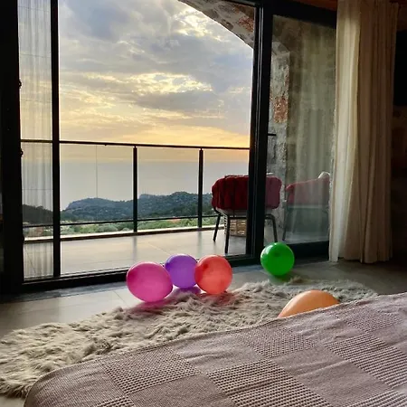 Orman Evi Babadag Breeze