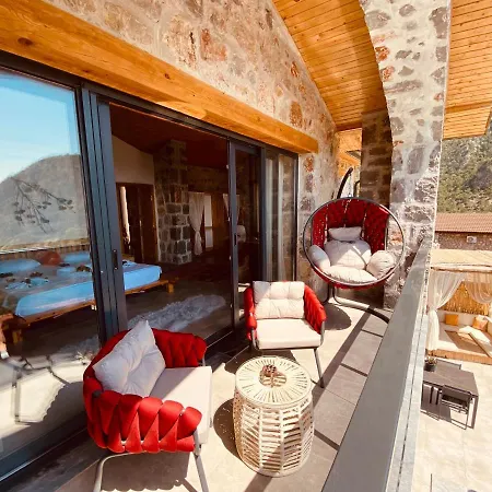 Babadag Breeze Orman Evi