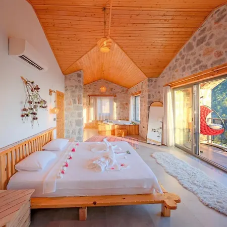 Orman Evi Babadag Breeze